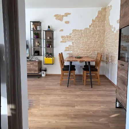 Grandpa Garo Задар