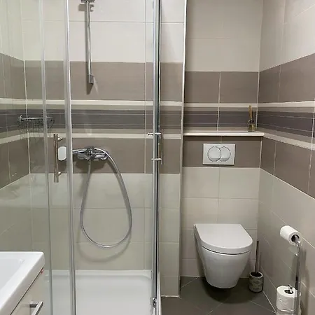 Grandpa Garo 扎达尔